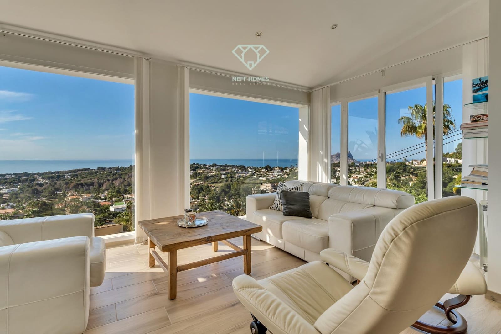 4 soveværelse Villa til salg i Moraira med swimmingpool garage - € 1.390.000 (Ref: 9003394)