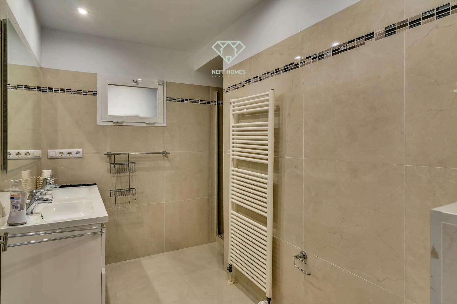 4 soveværelse Villa til salg i Moraira med swimmingpool garage - € 1.390.000 (Ref: 9003394)