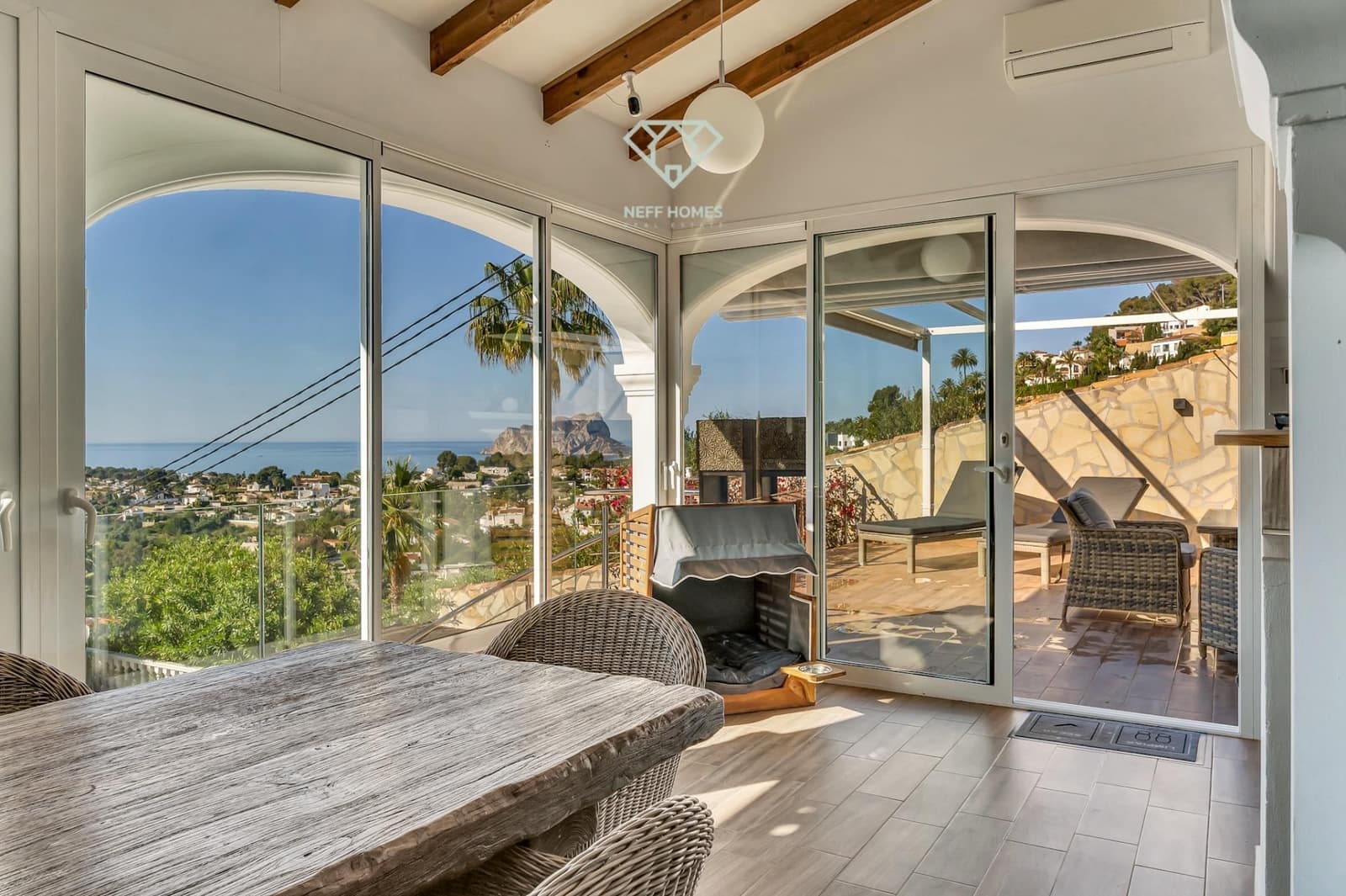 4 soveværelse Villa til salg i Moraira med swimmingpool garage - € 1.390.000 (Ref: 9003394)