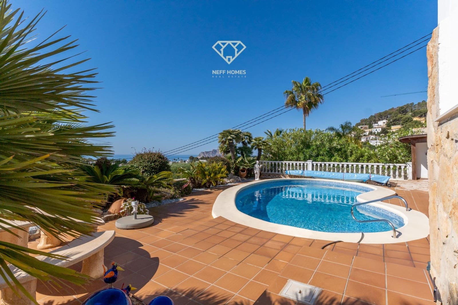 4 soveværelse Villa til salg i Moraira med swimmingpool garage - € 1.390.000 (Ref: 9003394)