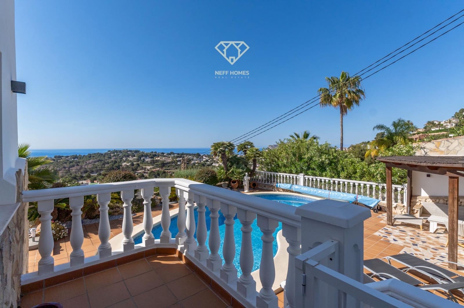 4 soveværelse Villa til salg i Moraira med swimmingpool garage - € 1.390.000 (Ref: 9003394)