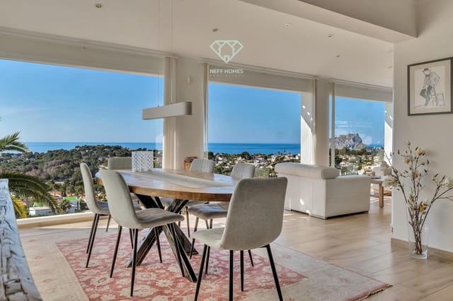 4 bedroom Villa for sale in Moraira, Teulada-Moraira with pool garage - € 1,390,000 (Ref: 9003394)