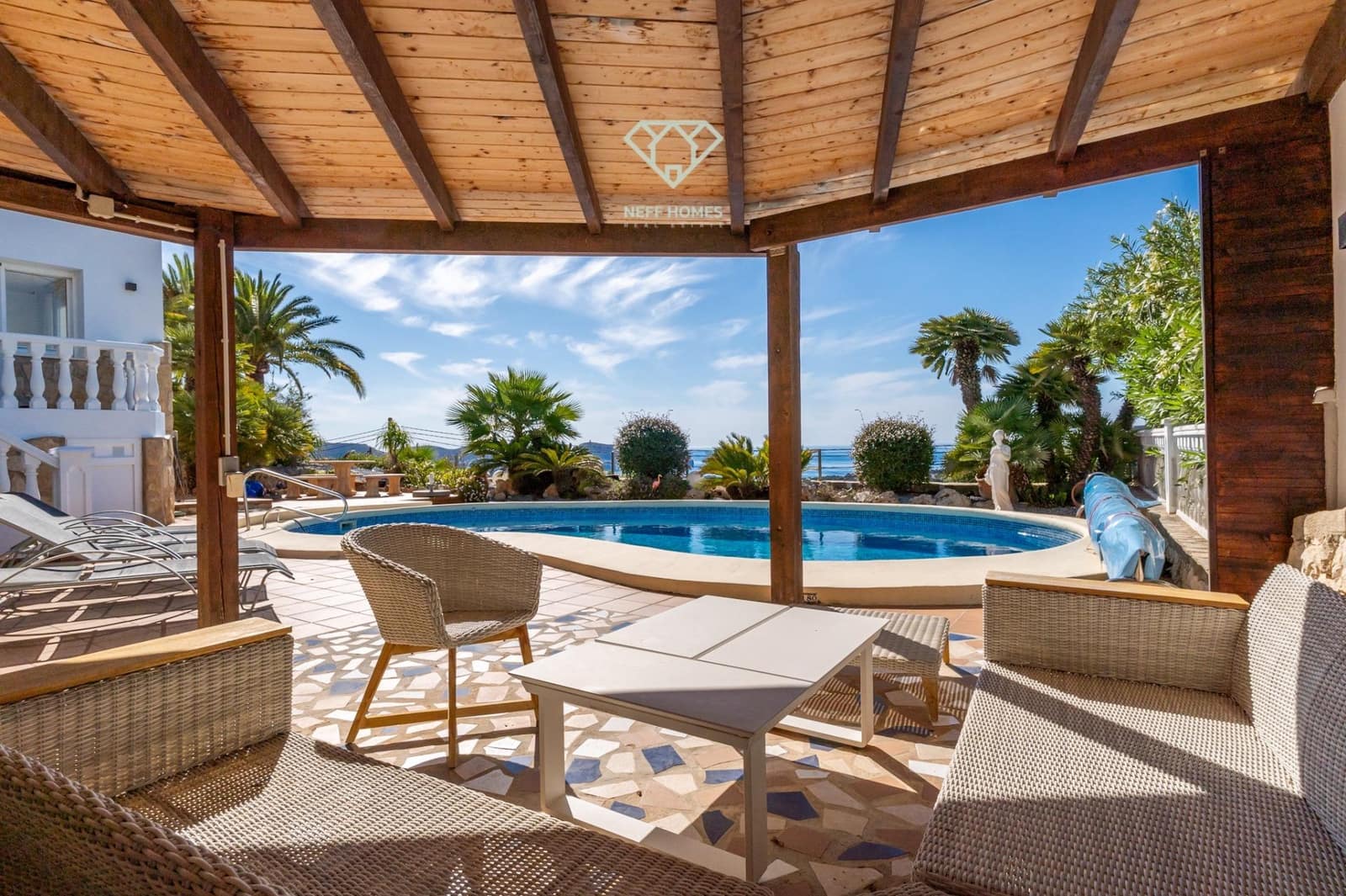 4 soveværelse Villa til salg i Moraira med swimmingpool garage - € 1.390.000 (Ref: 9003394)