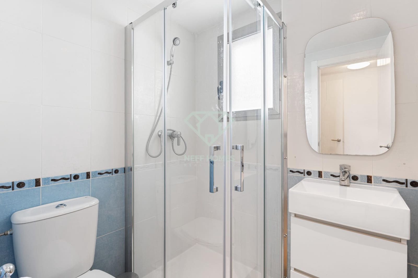 2 makuuhuone Huoneisto myytävänä paikassa Calpe / Calp mukana uima-altaan - 465 000 € (Ref: 9403561)