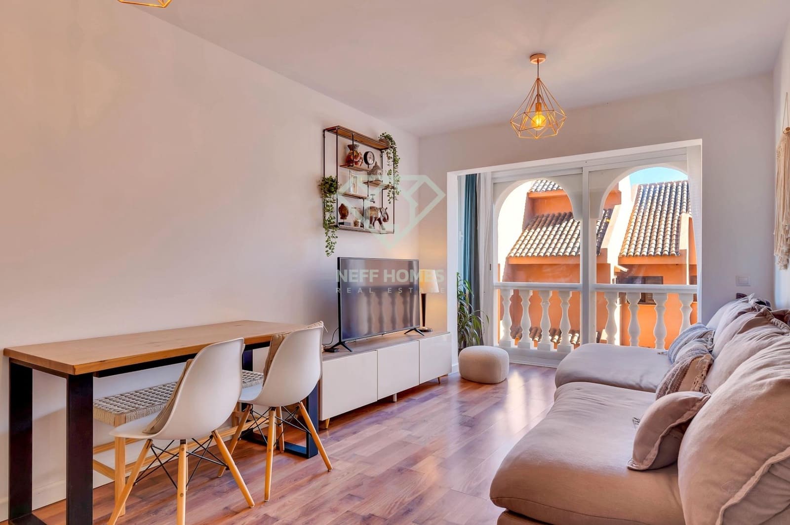 2 soverom Rekkehus til salgs i Calpe / Calp med svømmebasseng - € 305 000 (Ref: 9420013)