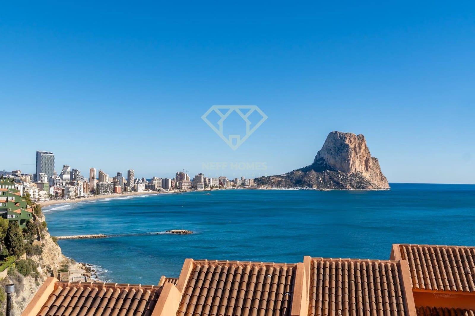 2 soverom Rekkehus til salgs i Calpe / Calp med svømmebasseng - € 305 000 (Ref: 9420013)