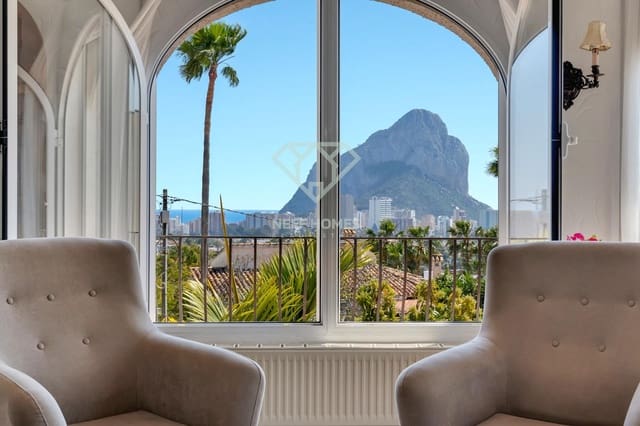 3 bedroom Villa for sale in Calpe / Calp with pool - € 640,000 (Ref: 9729368)