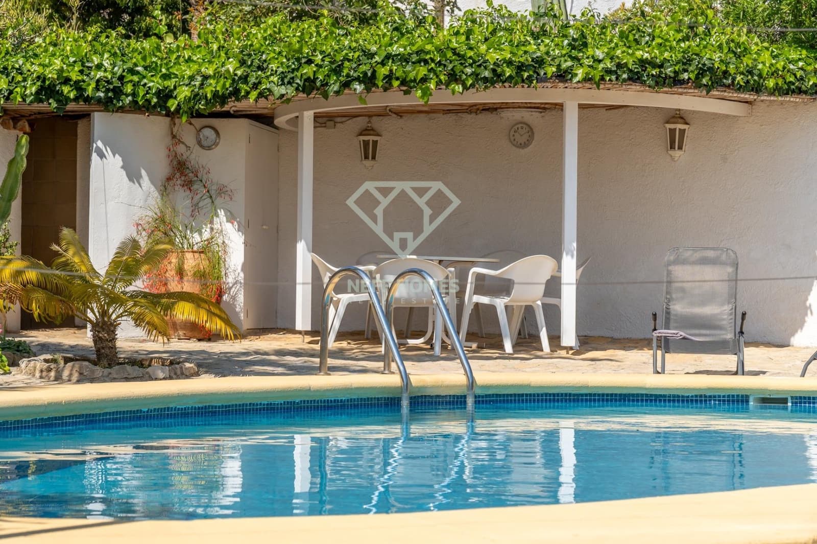 3 bedroom Villa for sale in Calpe / Calp with pool - € 640,000 (Ref: 9729368)