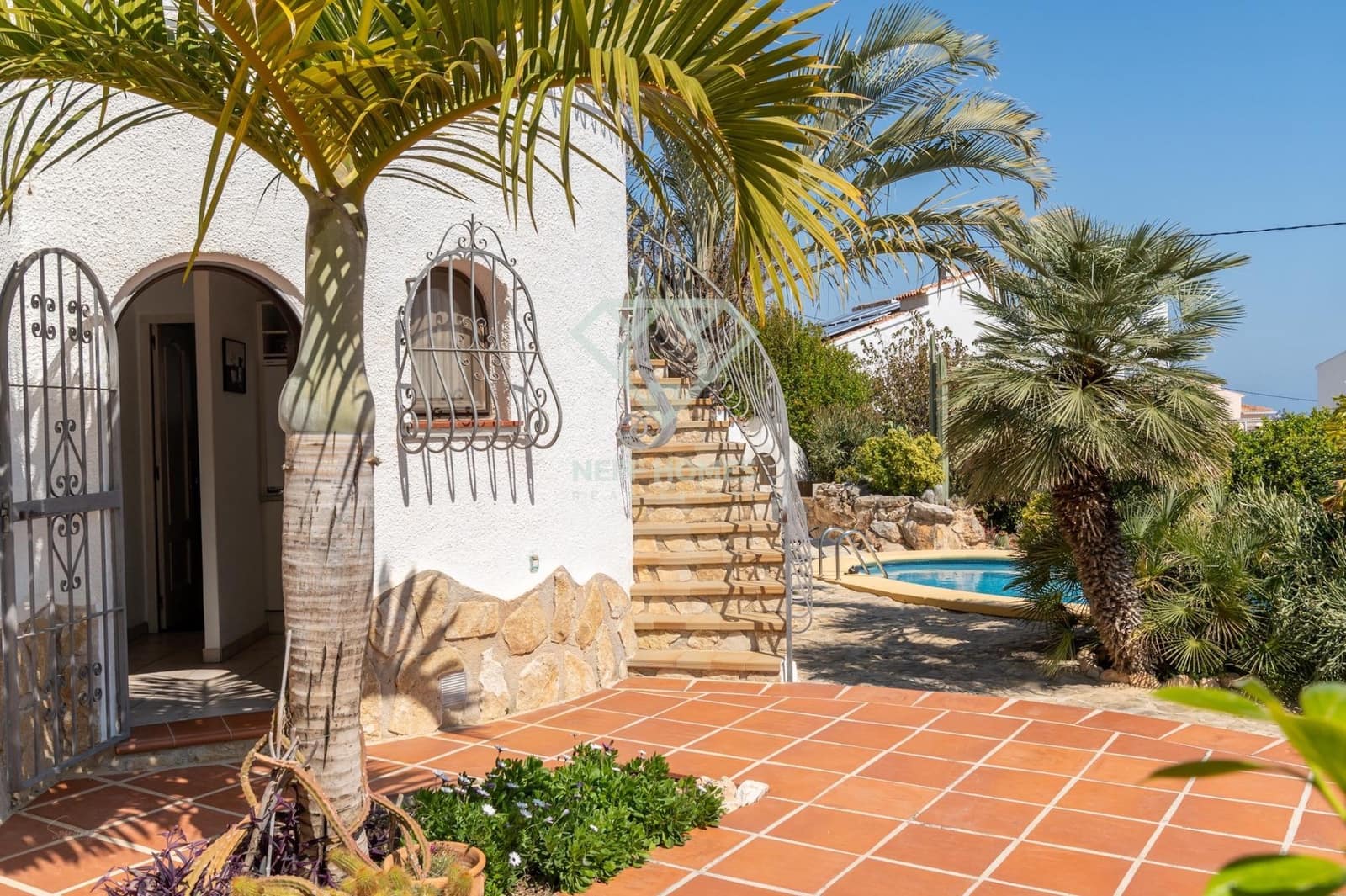 3 bedroom Villa for sale in Calpe / Calp with pool - € 640,000 (Ref: 9729368)