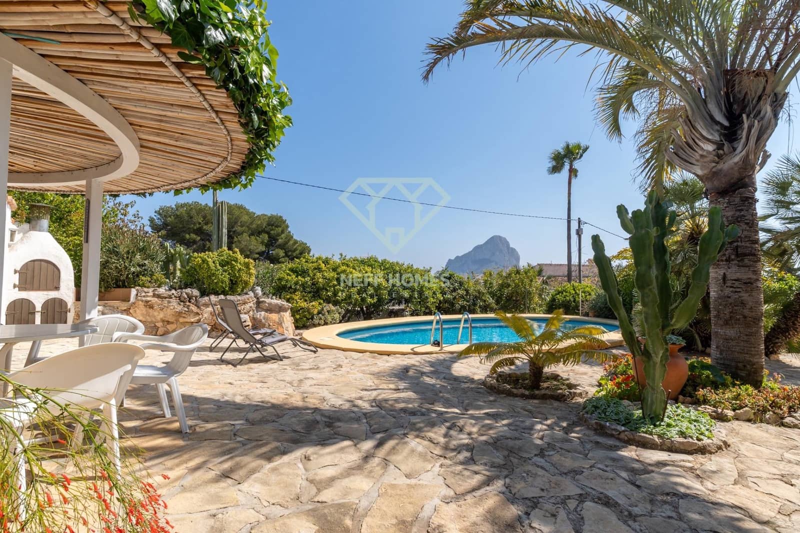 3 bedroom Villa for sale in Calpe / Calp with pool - € 640,000 (Ref: 9729368)
