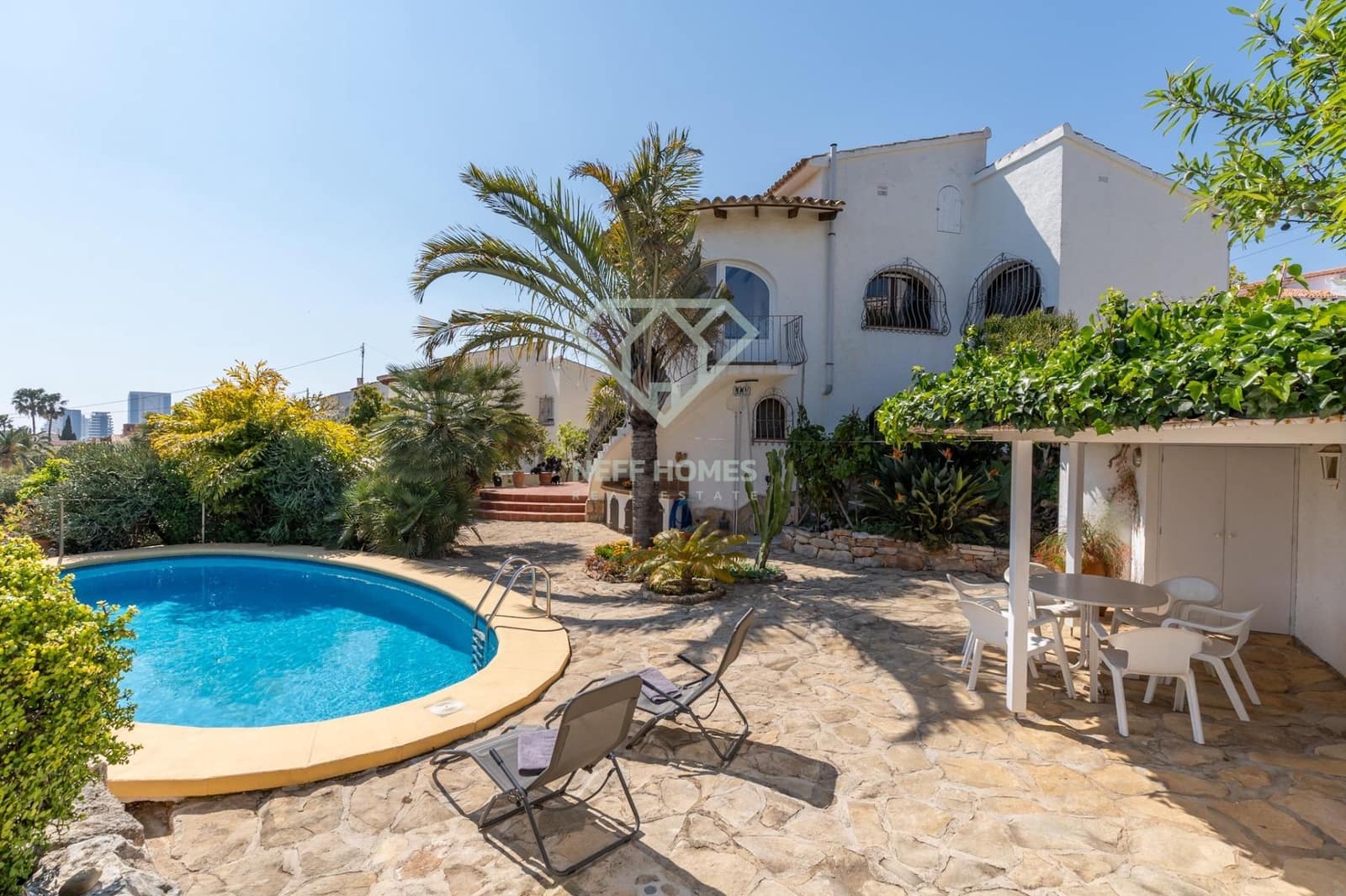 3 bedroom Villa for sale in Calpe / Calp with pool - € 640,000 (Ref: 9729368)