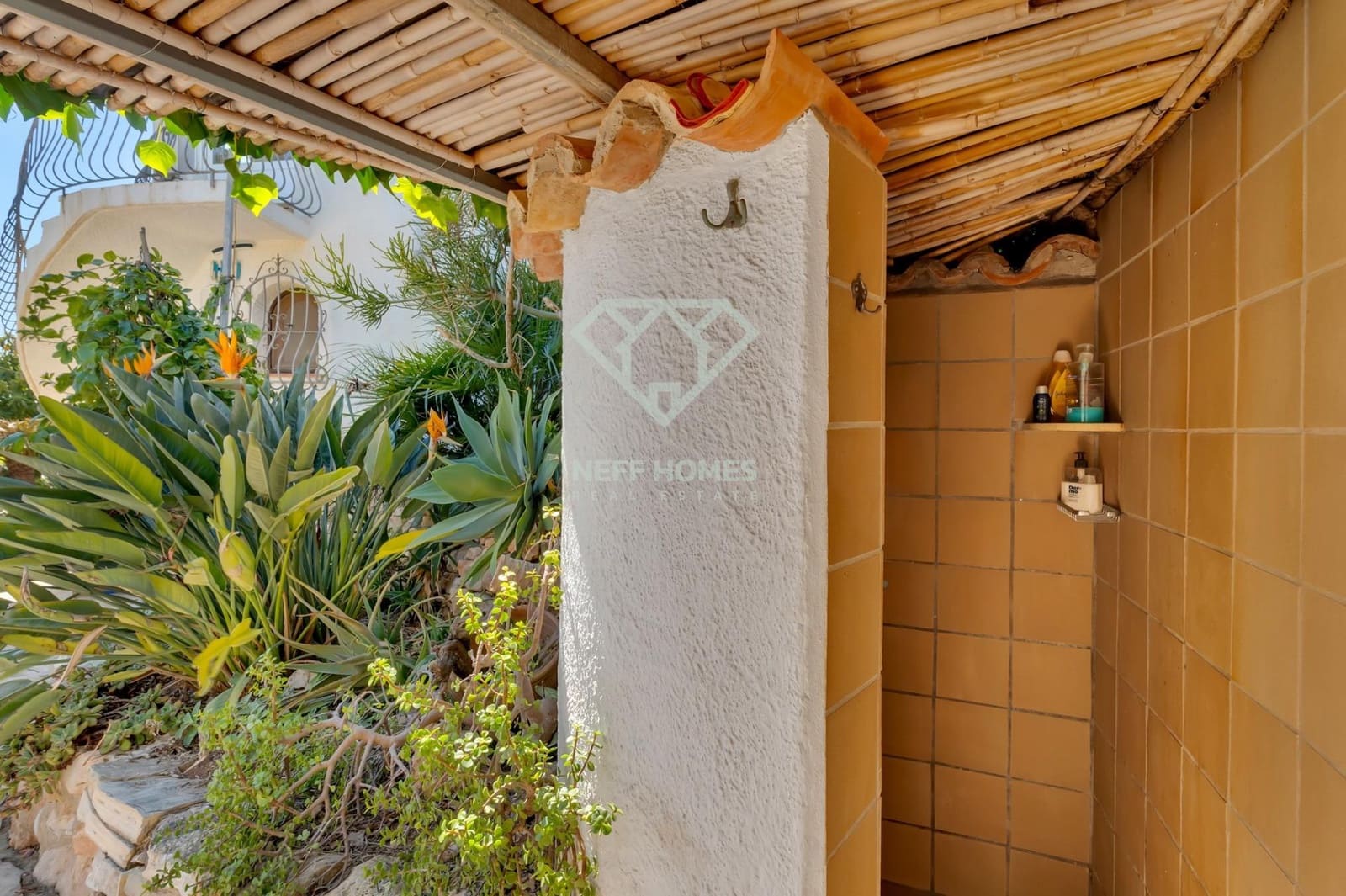 3 bedroom Villa for sale in Calpe / Calp with pool - € 640,000 (Ref: 9729368)