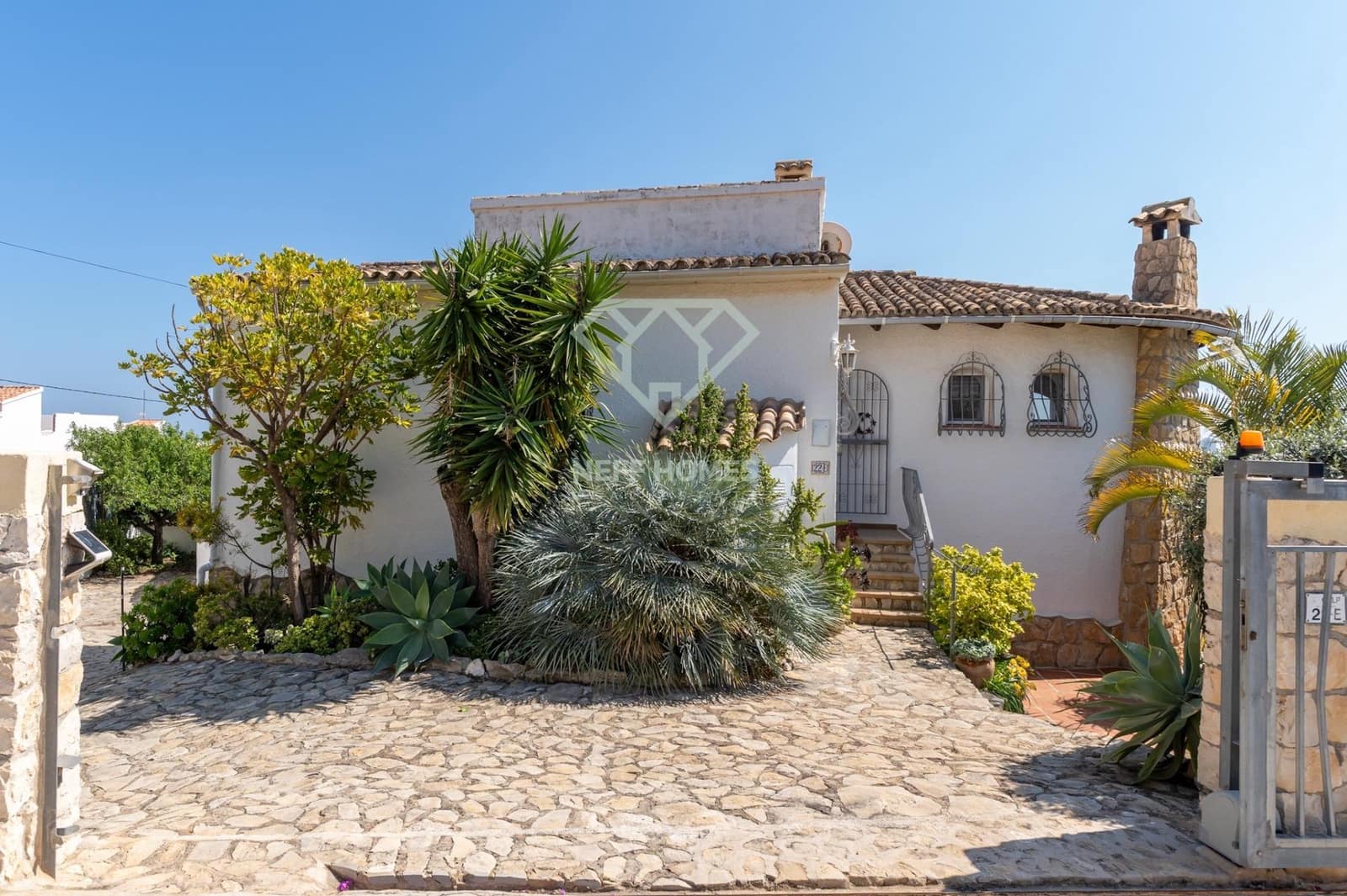 3 bedroom Villa for sale in Calpe / Calp with pool - € 640,000 (Ref: 9729368)