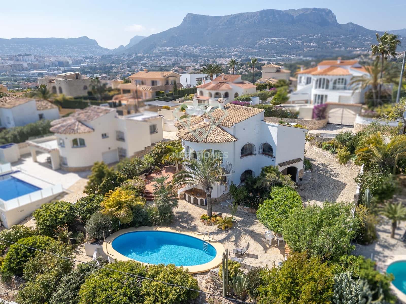 3 bedroom Villa for sale in Calpe / Calp with pool - € 640,000 (Ref: 9729368)