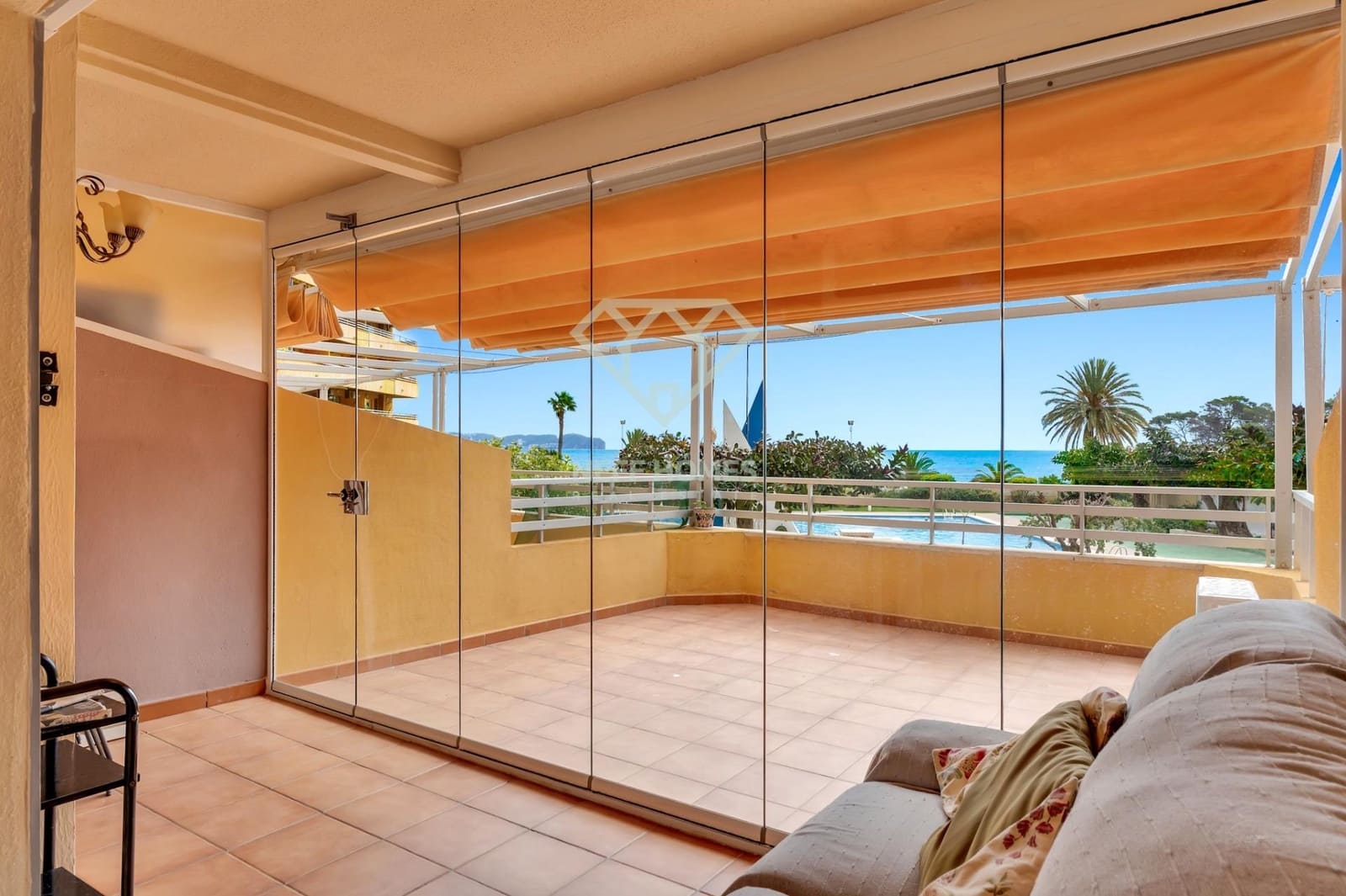 1 bedroom Apartment for sale in Calpe / Calp with pool - € 250,000 (Ref: 9851955)