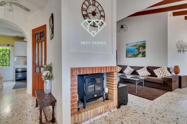 3 bedroom Villa for sale in Calpe / Calp with pool garage - € 530,000 (Ref: 9860291)