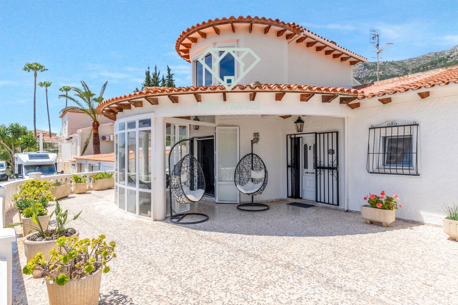 3 bedroom Villa for sale in Calpe / Calp with pool garage - € 530,000 (Ref: 9860291)