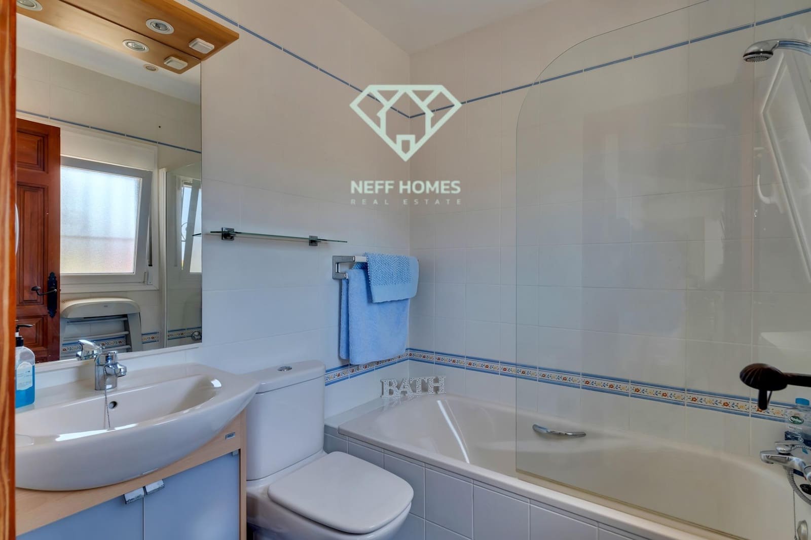 3 bedroom Villa for sale in Calpe / Calp with pool garage - € 530,000 (Ref: 9860291)