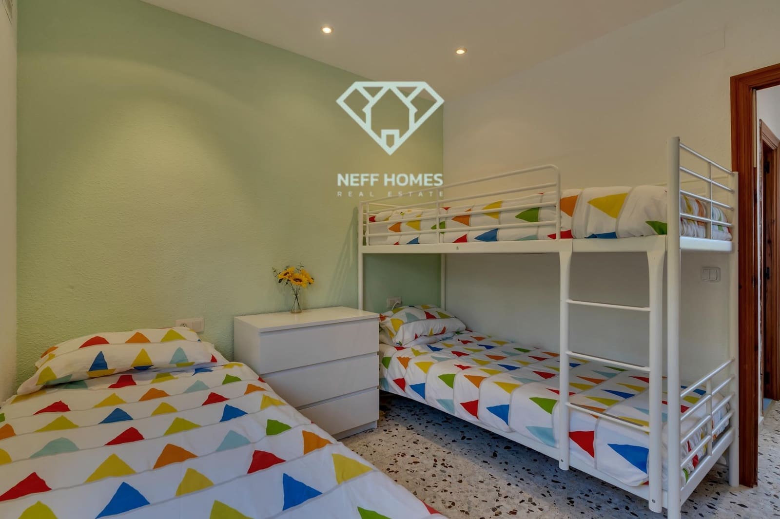 3 bedroom Villa for sale in Calpe / Calp with pool garage - € 530,000 (Ref: 9860291)