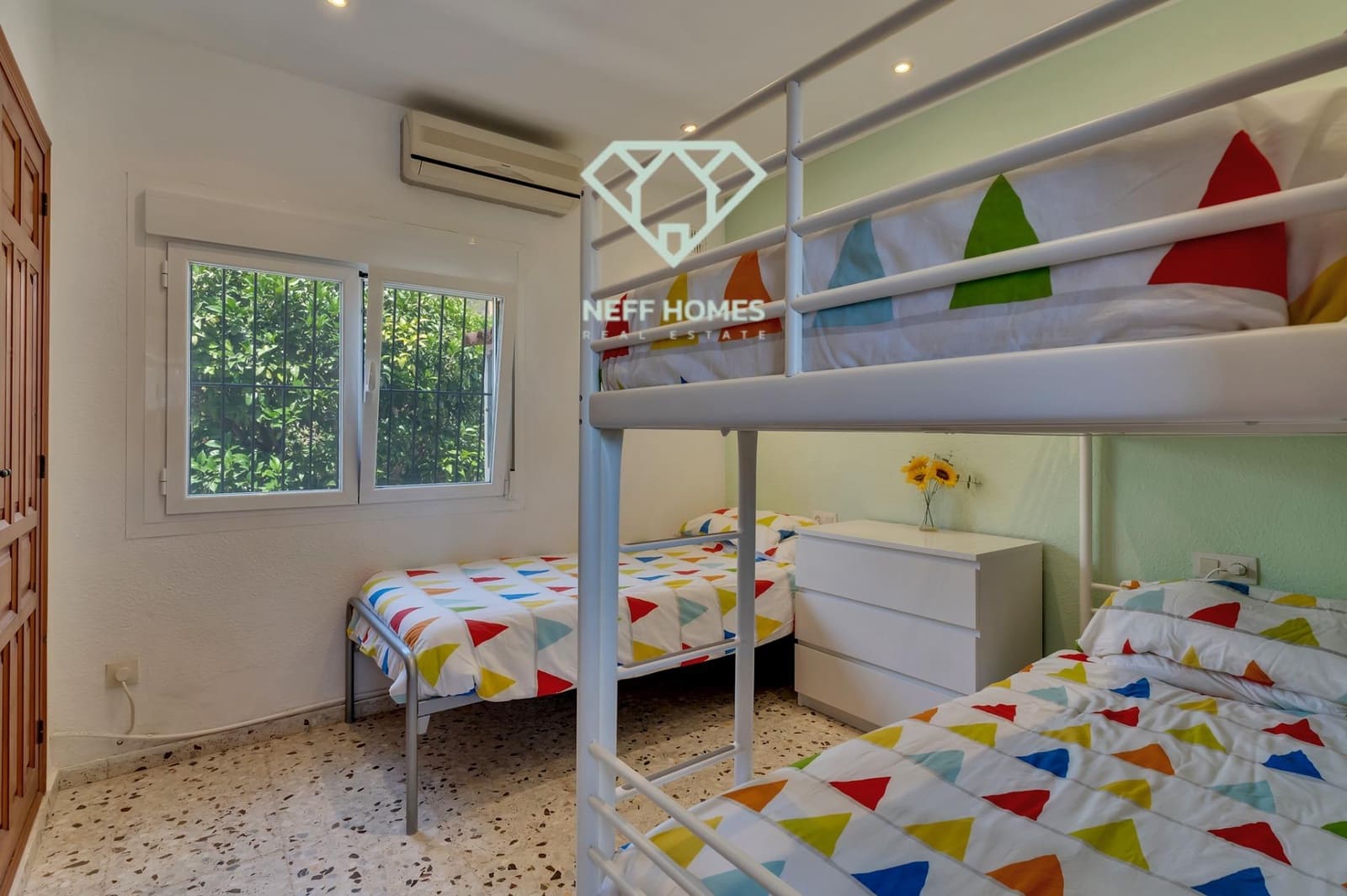 3 bedroom Villa for sale in Calpe / Calp with pool garage - € 530,000 (Ref: 9860291)