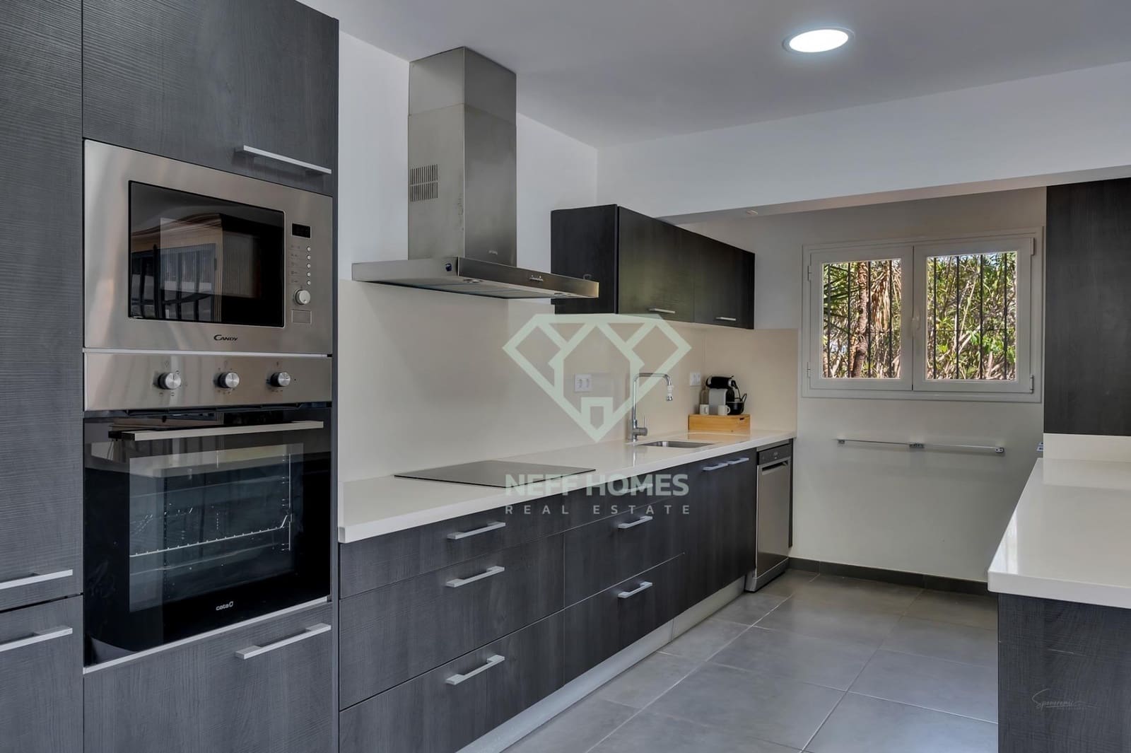 6 makuuhuone Huvila myytävänä paikassa Moraira - 850 000 € (Ref: 9896248)