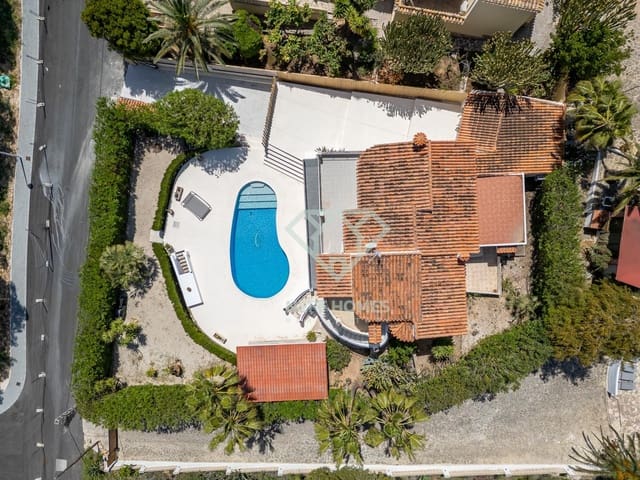 6 sypialnia Willa na sprzedaż w Moraira, Teulada-Moraira - 850 000 € (Ref: 9896248)