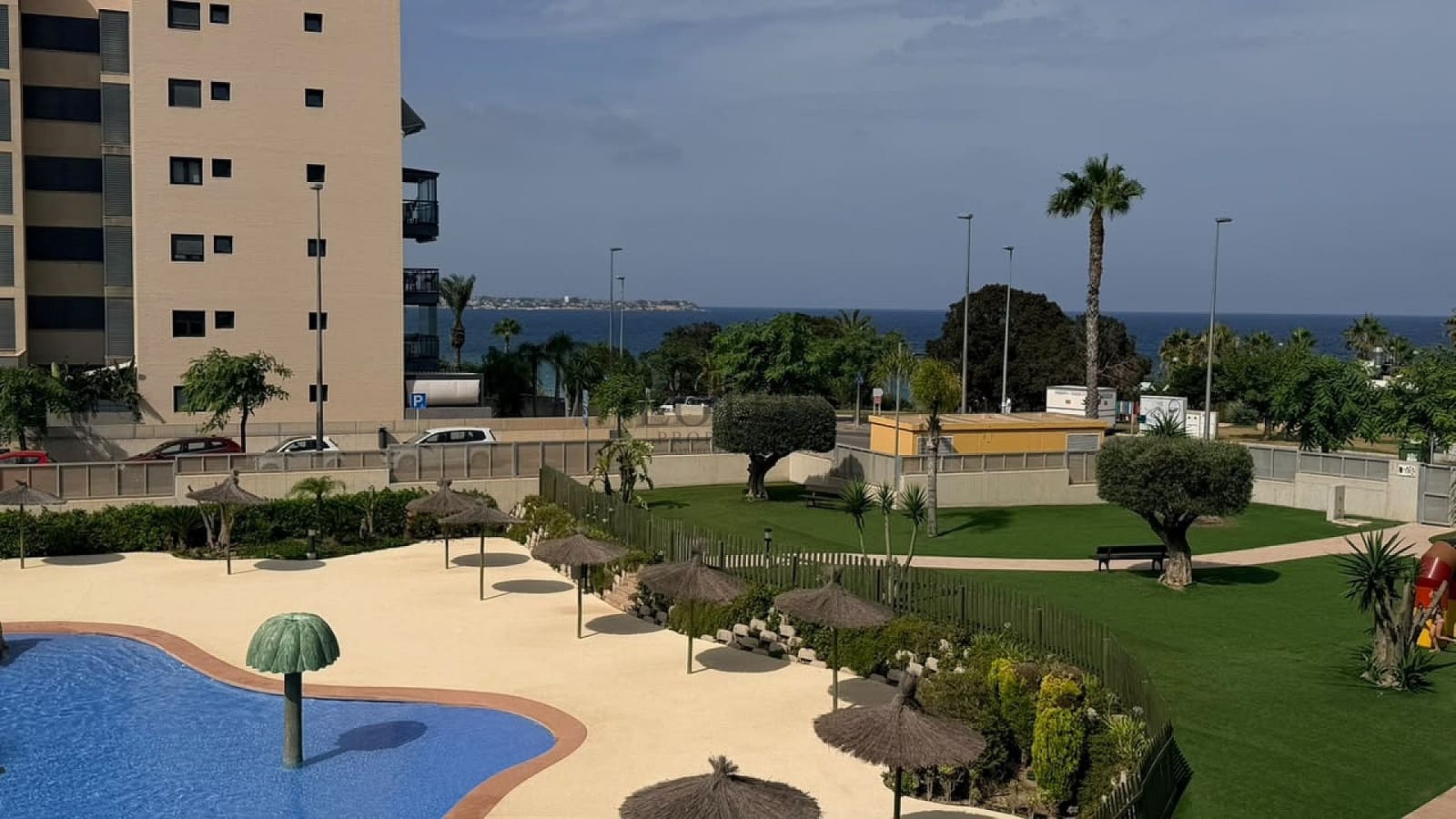 3 slaapkamer Appartement te koop in Pilar de la Horadada met zwembad garage - € 489.900 (Ref: 10024700)