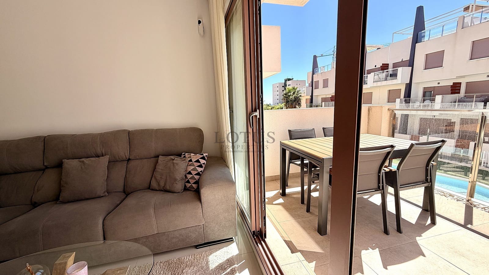 2 sovrum Lägenhet till salu i Pilar de la Horadada med pool - 289 900 € (Ref: 10076844)