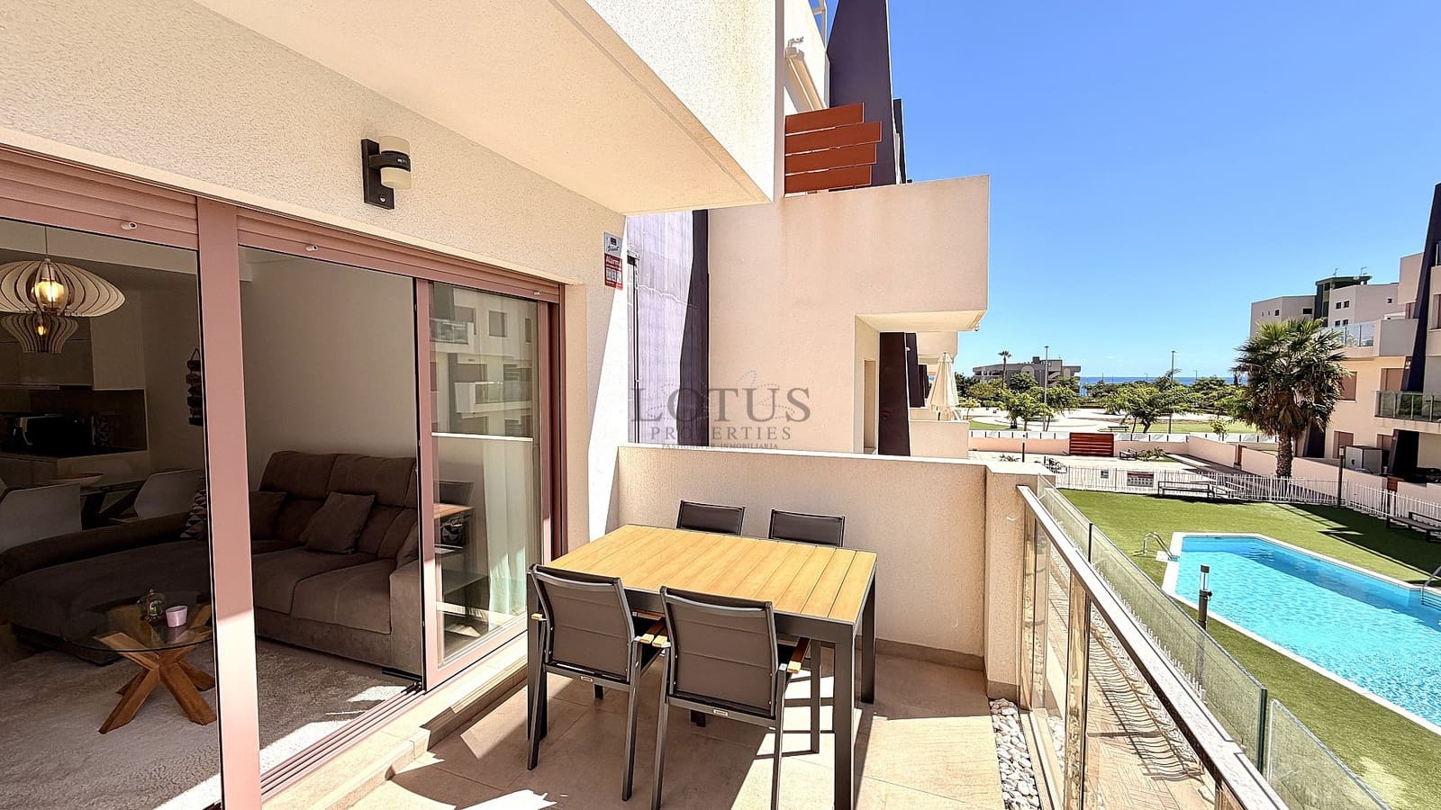 2 sovrum Lägenhet till salu i Pilar de la Horadada med pool - 289 900 € (Ref: 10076844)