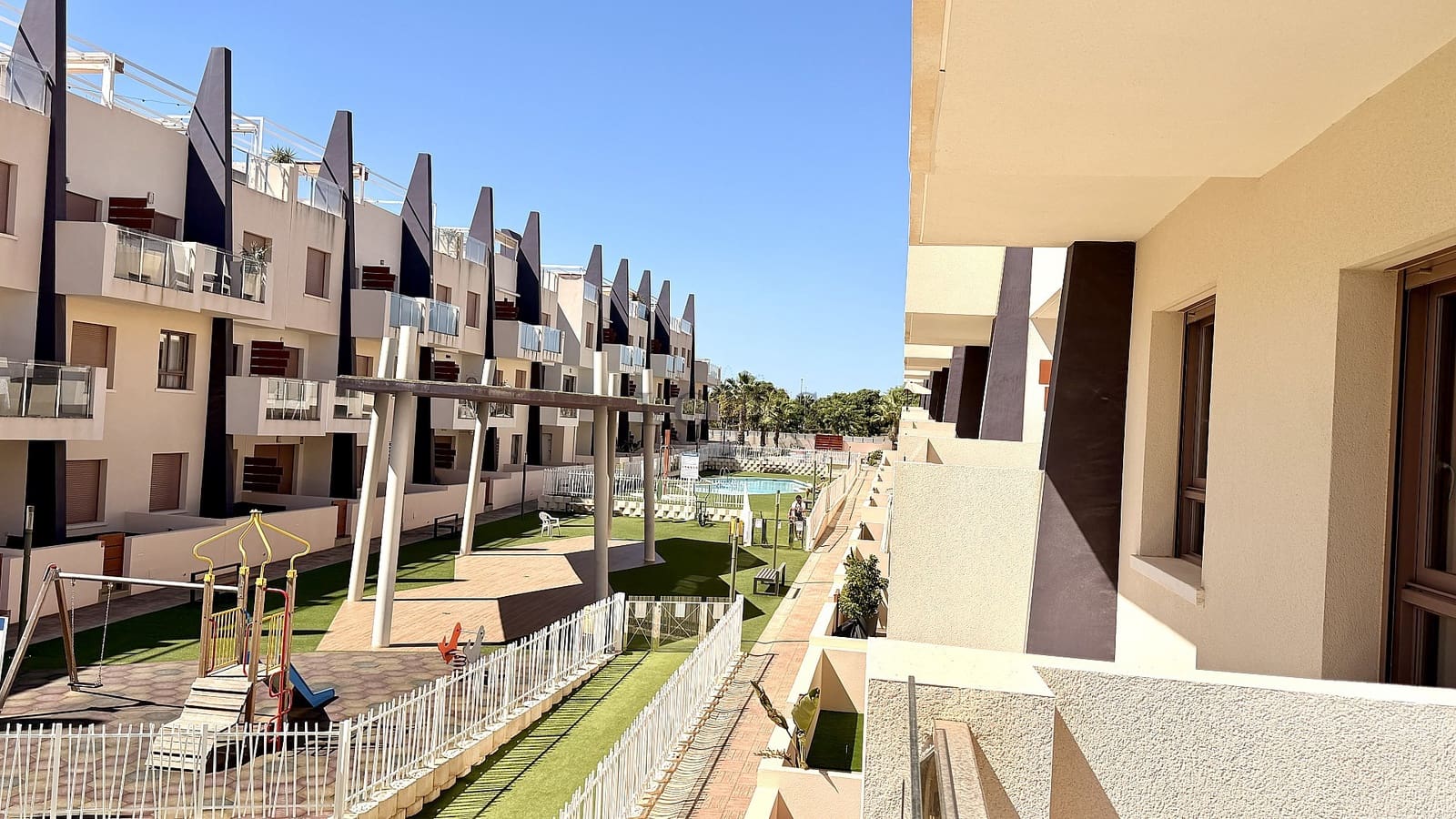 2 sovrum Lägenhet till salu i Pilar de la Horadada med pool - 289 900 € (Ref: 10076844)
