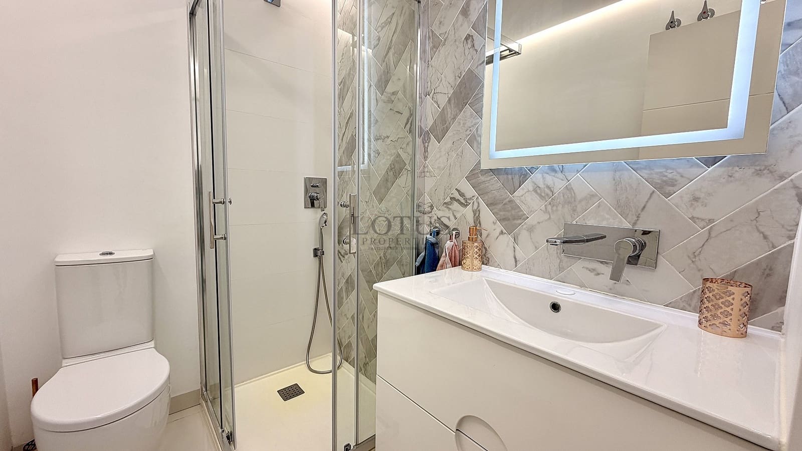 2 sovrum Lägenhet till salu i Pilar de la Horadada med pool - 289 900 € (Ref: 10076844)