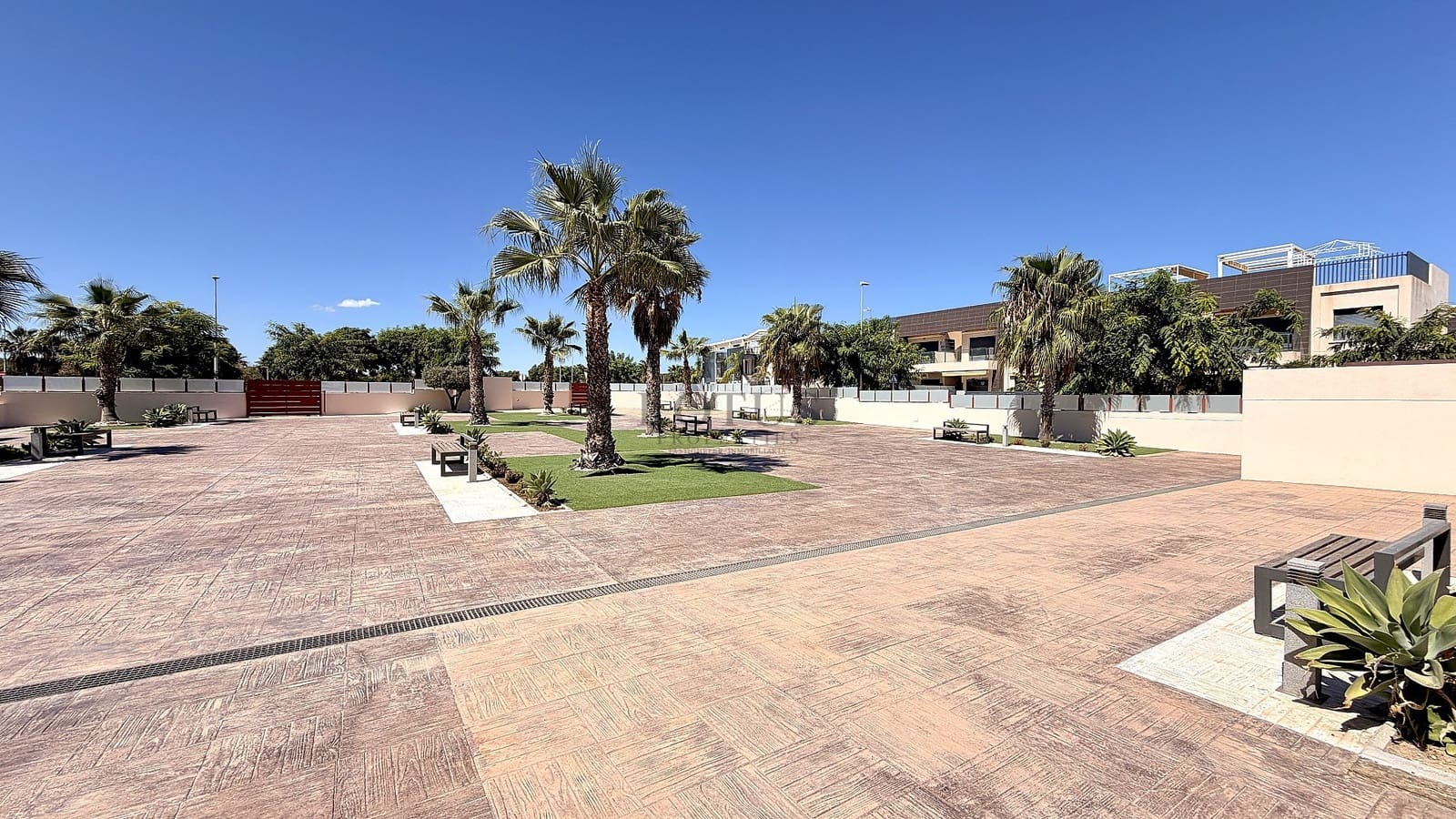 2 sovrum Lägenhet till salu i Pilar de la Horadada med pool - 289 900 € (Ref: 10076844)