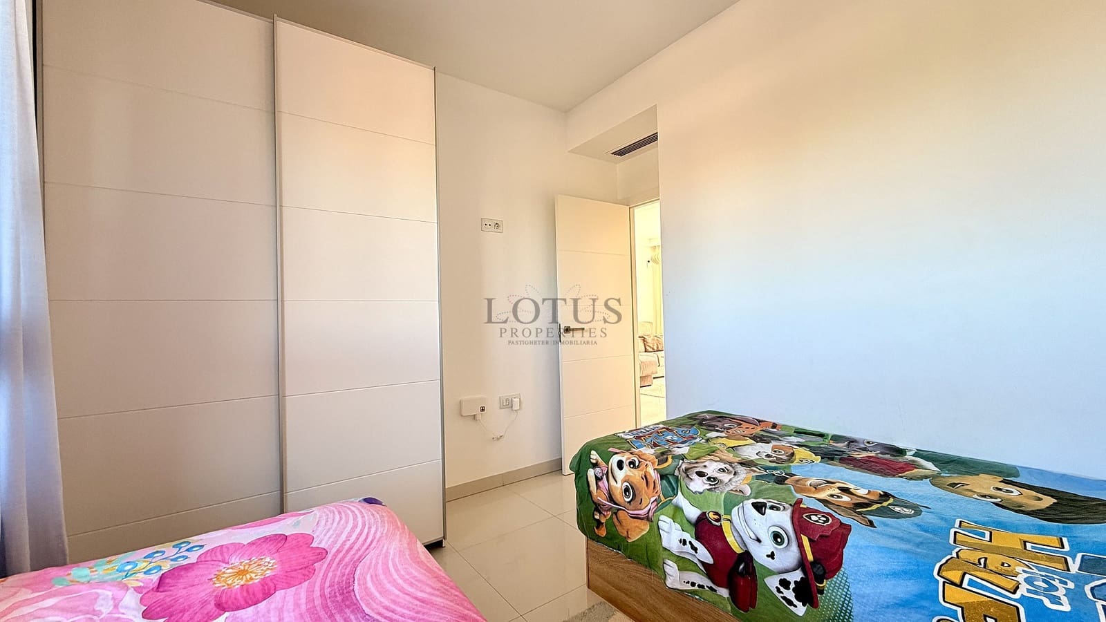 2 sovrum Lägenhet till salu i Pilar de la Horadada med pool - 289 900 € (Ref: 10076844)