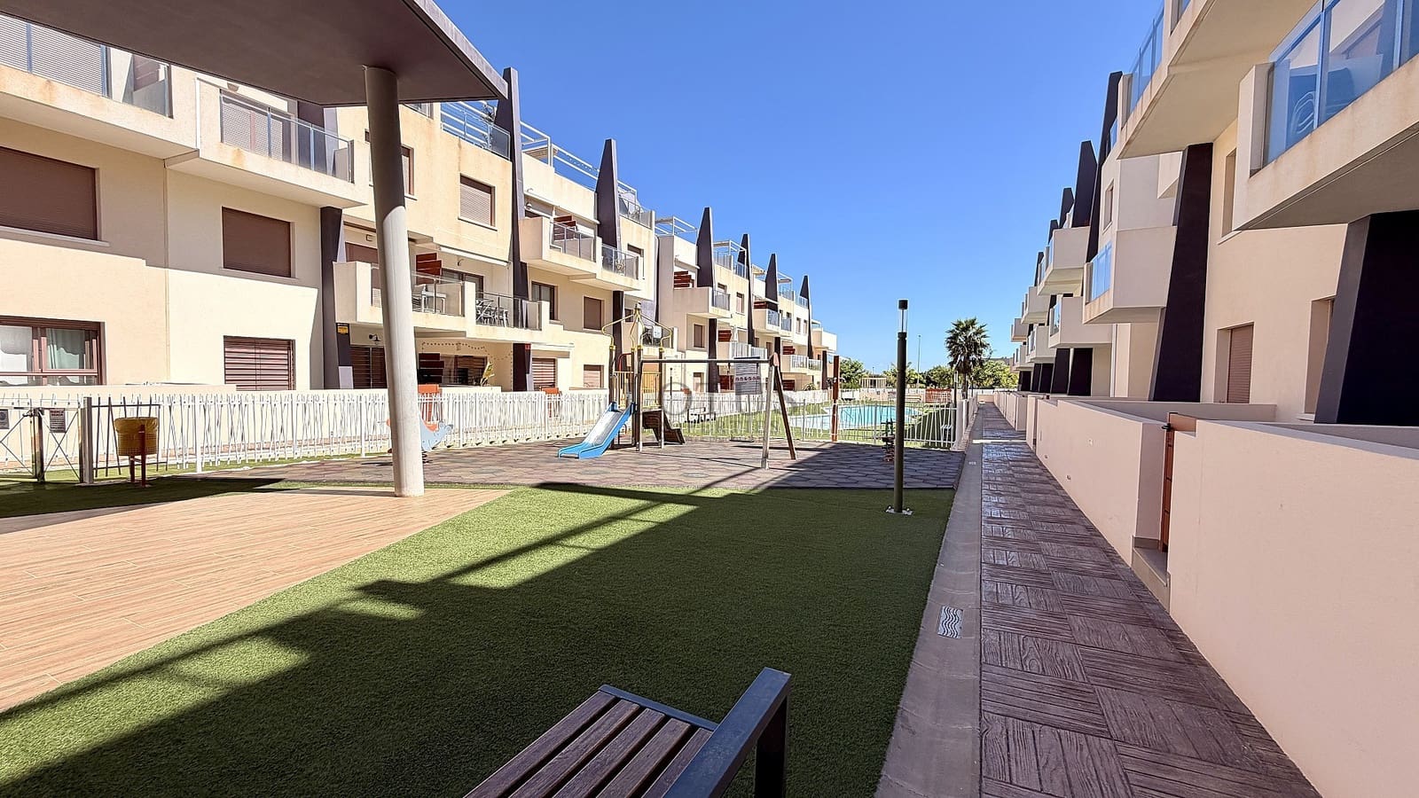 2 sovrum Lägenhet till salu i Pilar de la Horadada med pool - 289 900 € (Ref: 10076844)