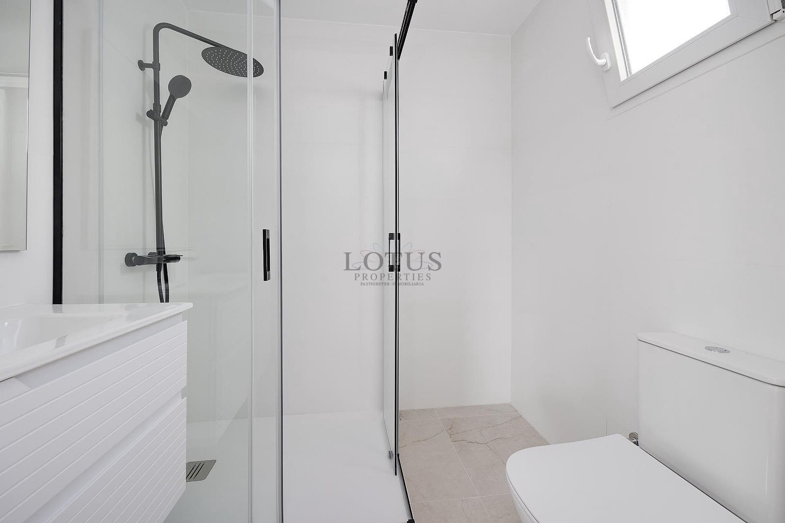 3 sovrum Takvåning till salu i Torrevieja med pool - 225 000 € (Ref: 10077315)
