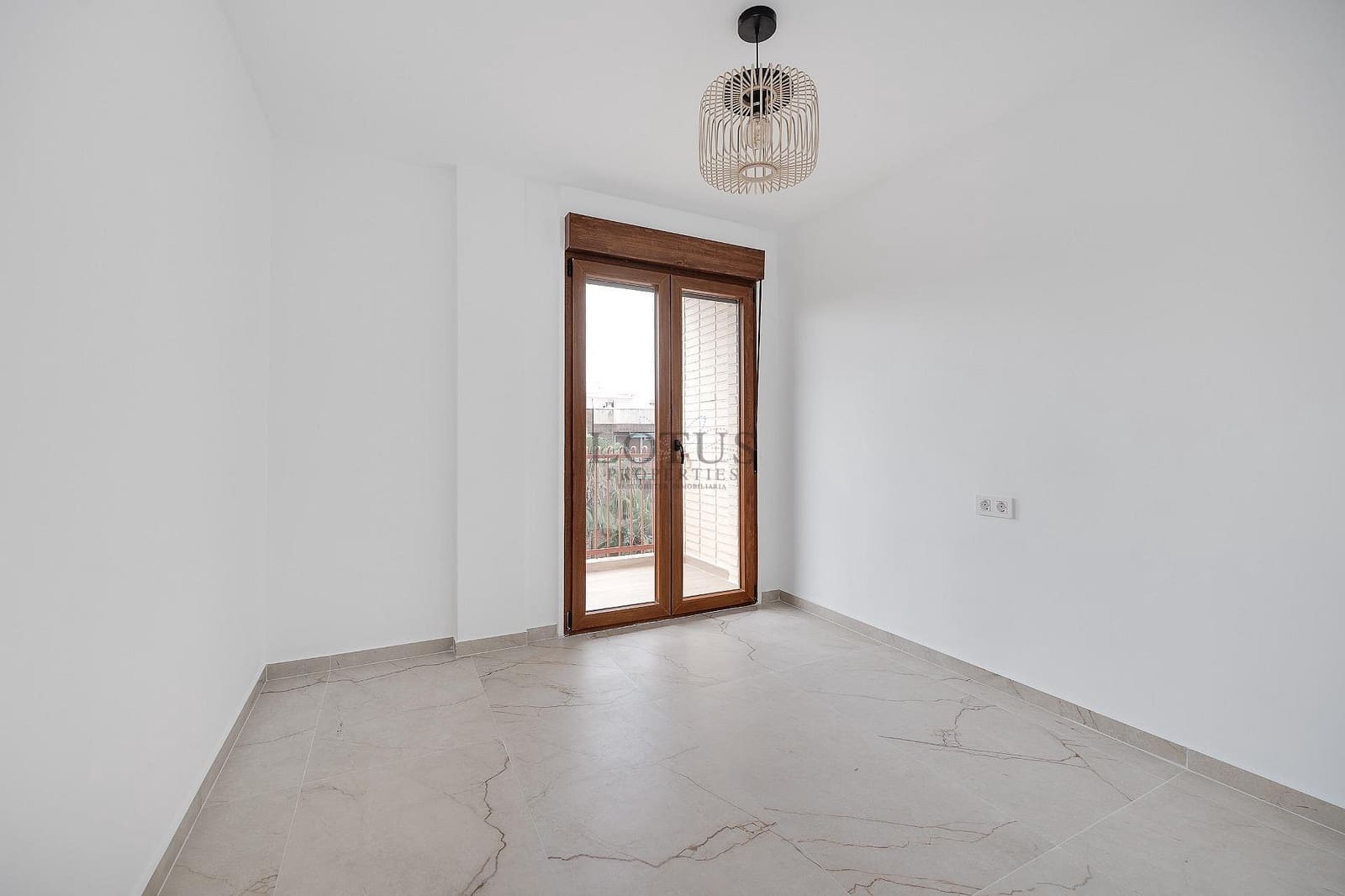 3 sovrum Takvåning till salu i Torrevieja med pool - 225 000 € (Ref: 10077315)