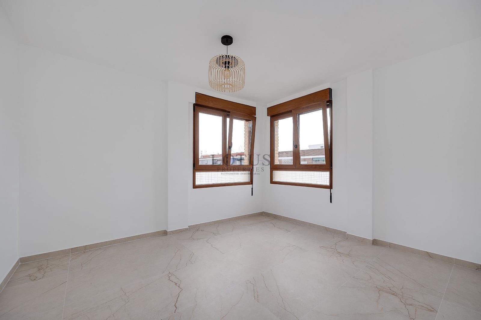 3 sovrum Takvåning till salu i Torrevieja med pool - 225 000 € (Ref: 10077315)
