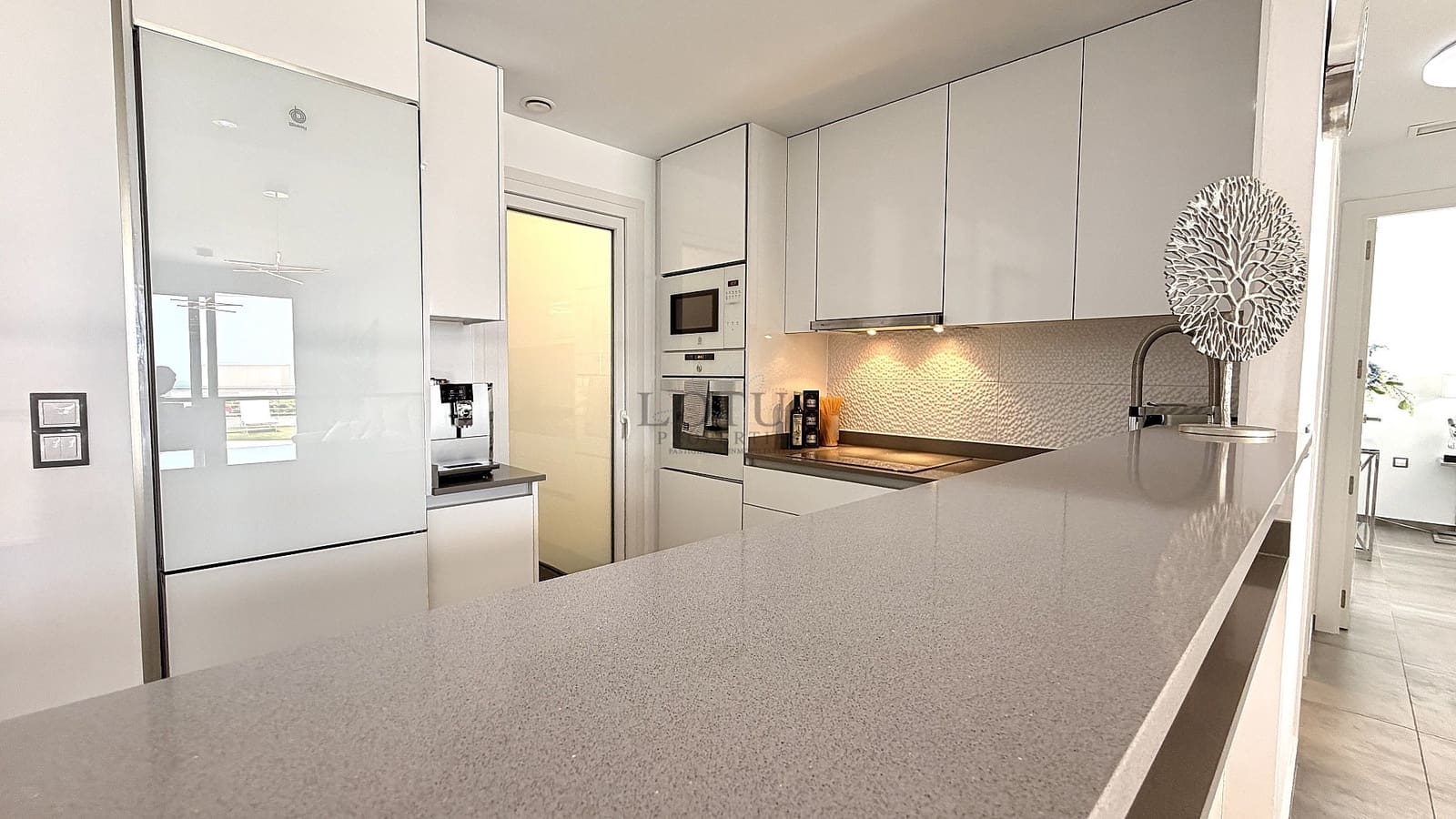 2 Zimmer Apartment zu verkaufen in Gran Alacant mit Pool Garage - 645.000 € (Ref: 10079034)