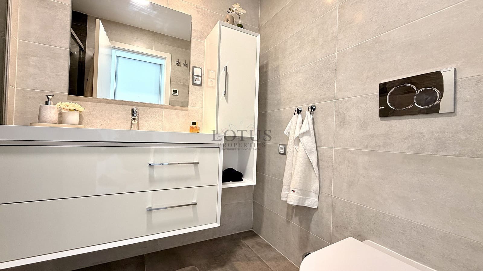 2 Zimmer Apartment zu verkaufen in Gran Alacant mit Pool Garage - 645.000 € (Ref: 10079034)