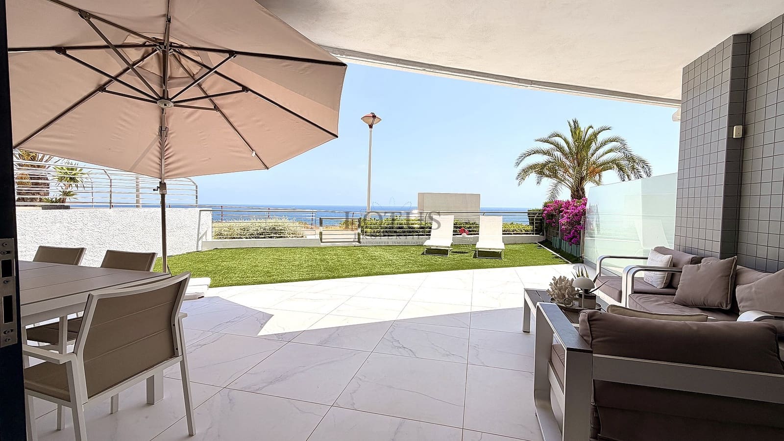 2 Zimmer Apartment zu verkaufen in Gran Alacant mit Pool Garage - 645.000 € (Ref: 10079034)