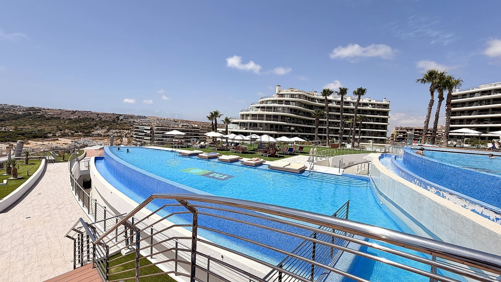 2 Zimmer Apartment zu verkaufen in Gran Alacant mit Pool Garage - 645.000 € (Ref: 10079034)