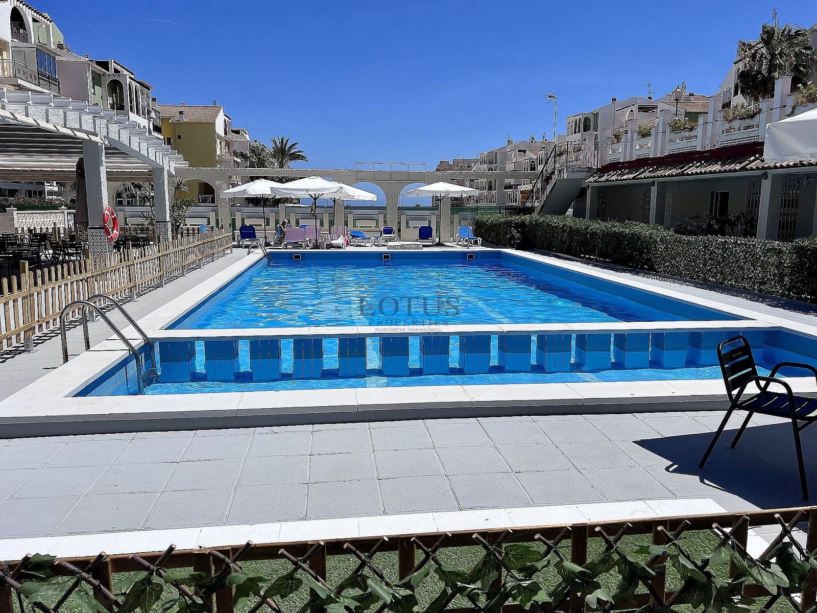 1 sovrum Lägenhet till salu i Torrevieja med pool - 145 000 € (Ref: 10080147)