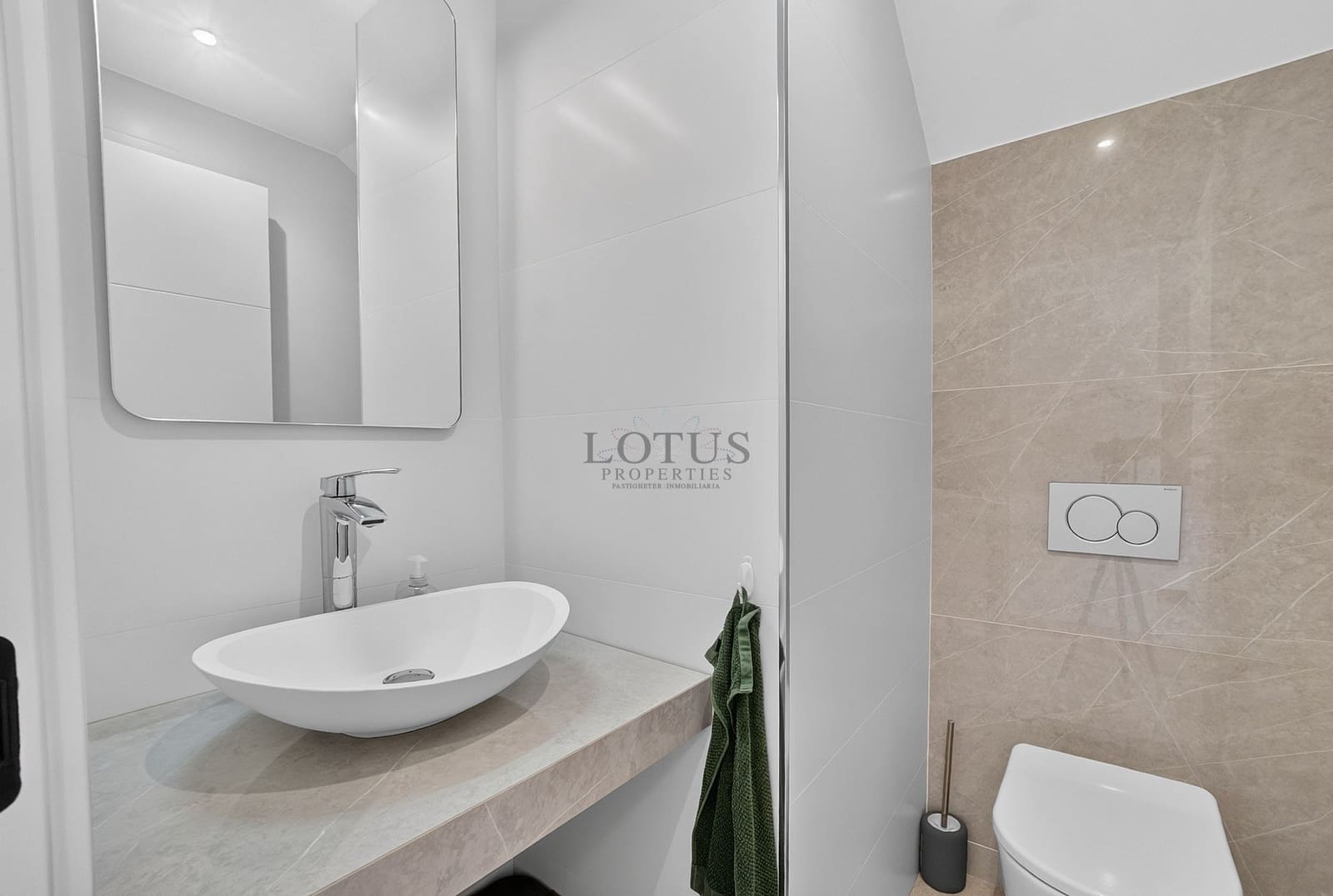 3 makuuhuone Huvila myytävänä paikassa Guardamar del Segura - 445 000 € (Ref: 10081593)