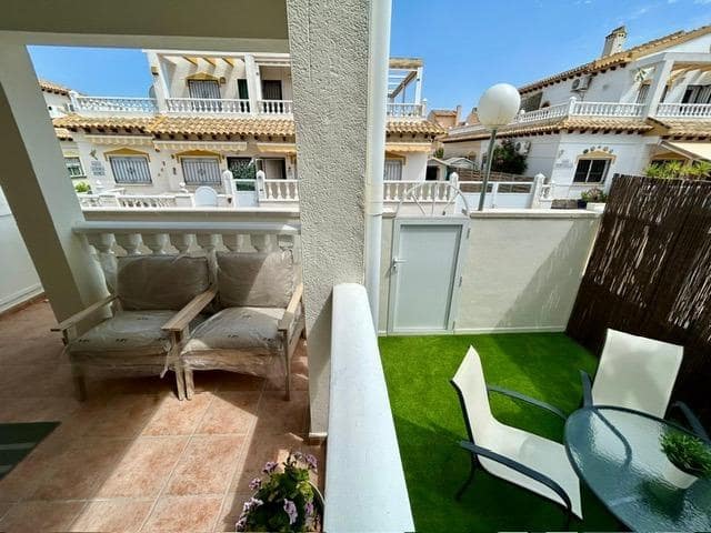 3 chambre Maison de Ville à vendre à Orihuela avec piscine - 268 800 € (Ref: 10085482)
