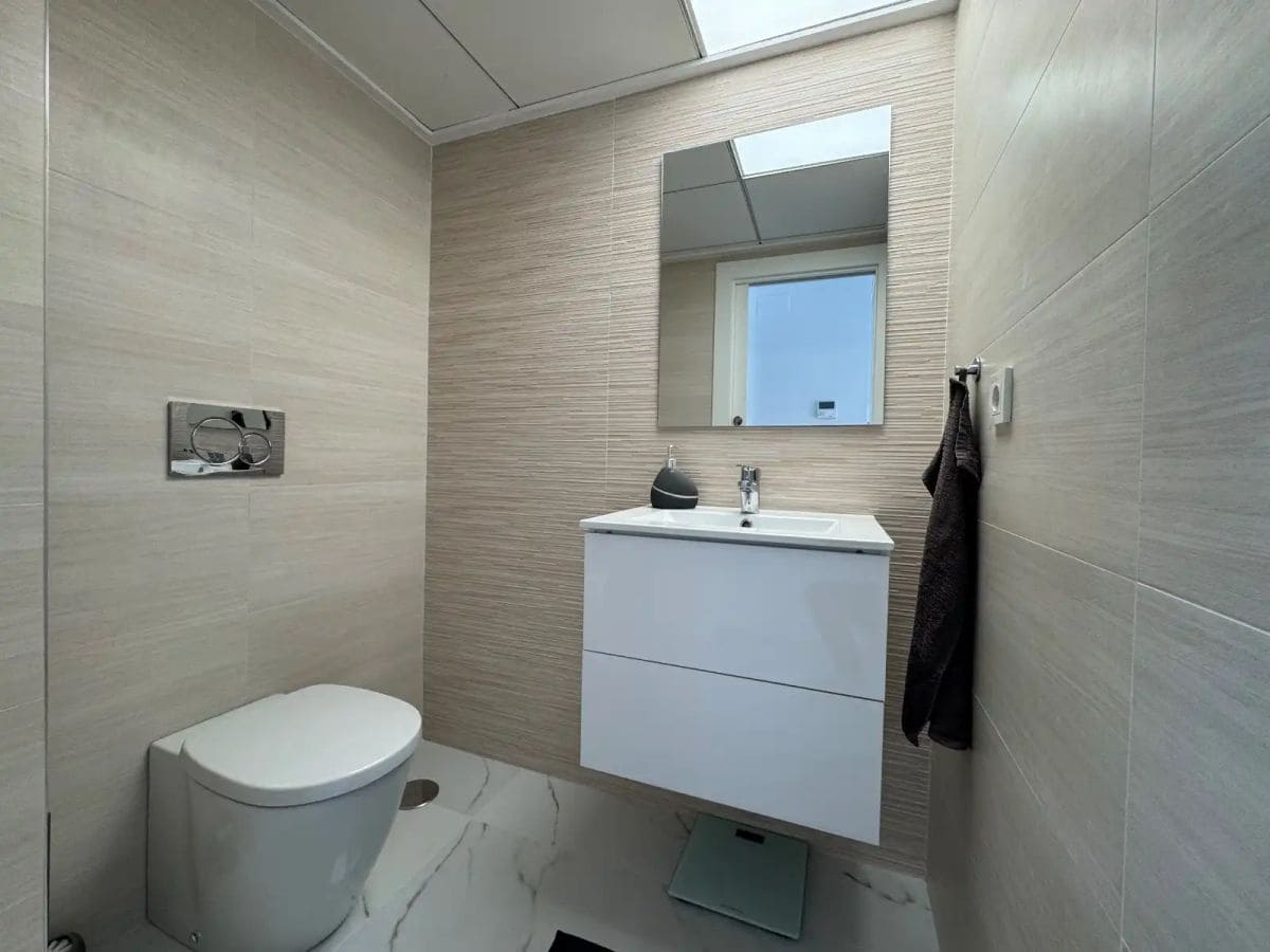 2 slaapkamer Huis te koop in Torrevieja met zwembad garage - € 298.000 (Ref: 10086763)