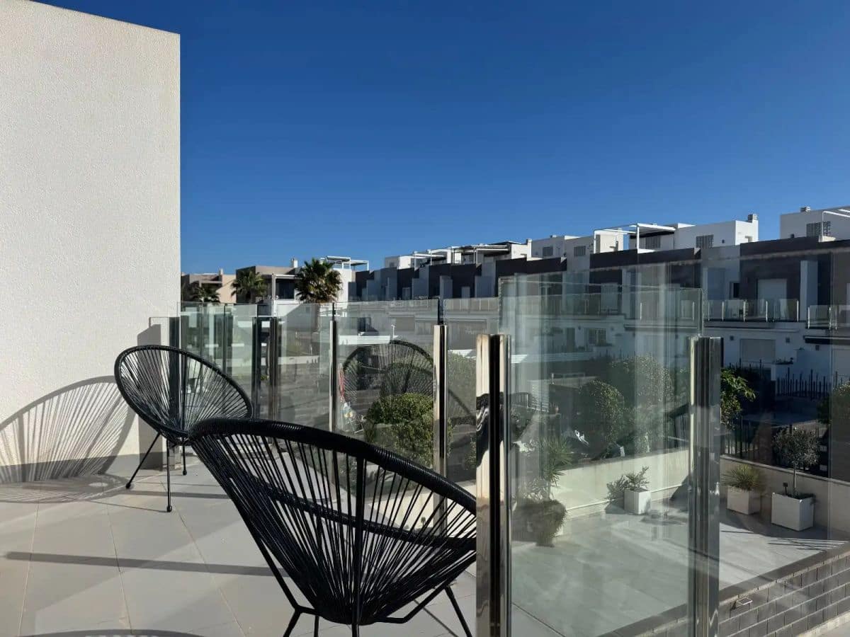 2 slaapkamer Huis te koop in Torrevieja met zwembad garage - € 298.000 (Ref: 10086763)