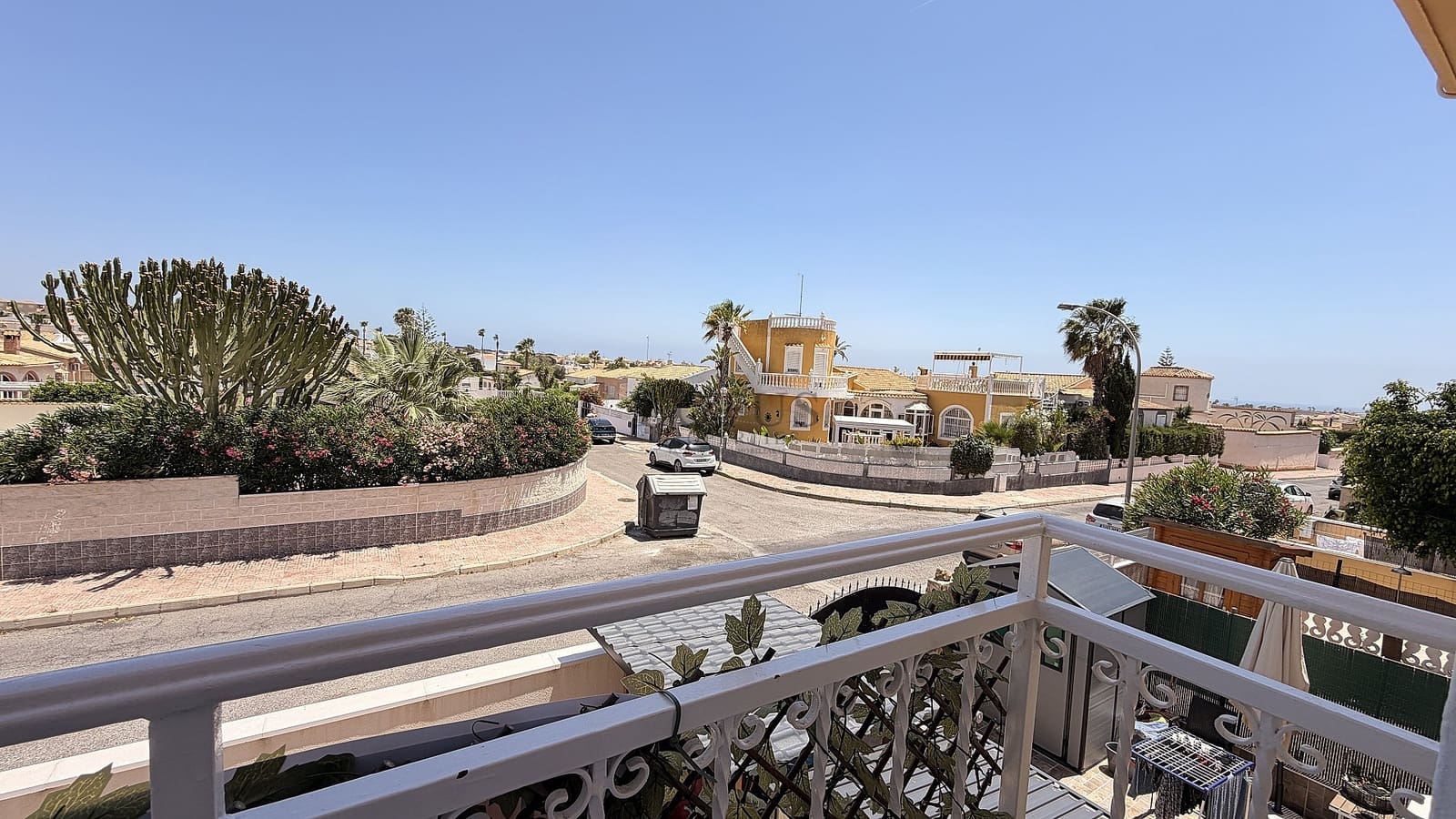 3 chambre Maison de Ville à vendre à Orihuela Costa avec piscine garage - 199 900 € (Ref: 10094076)