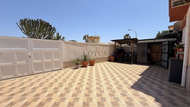 3 chambre Maison de Ville à vendre à La Florida, Orihuela avec piscine garage - 199 900 € (Ref: 10094076)
