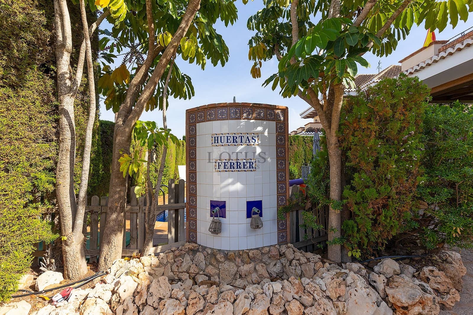 7 makuuhuone Huvila myytävänä paikassa Torrevieja mukana uima-altaan 
autotalli - 2 250 000 € (Ref: 10099574)