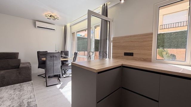 3 sypialnia Dom na sprzedaż w Los Europeos, Torrevieja z basenem - 334 900 € (Ref: 10117115)